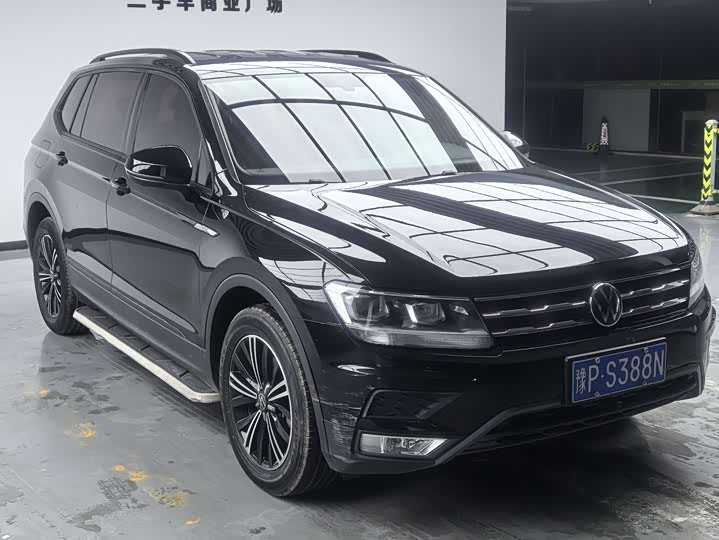 Фото 3 - Volkswagen Tiguan L Pro