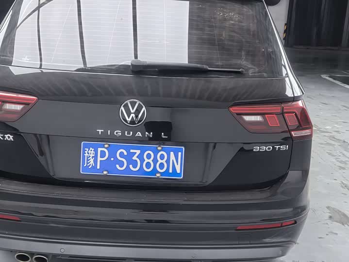 Фото 4 - Volkswagen Tiguan L Pro