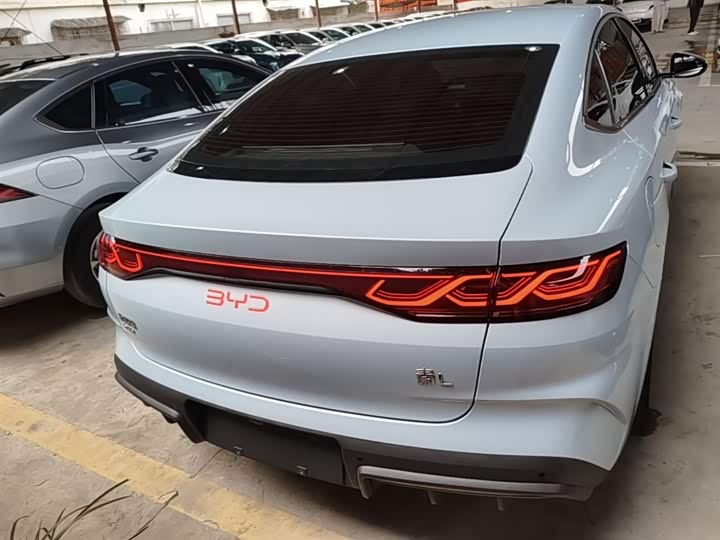 BYD Qin L 2026 2026款 DM-i 128KM进取型