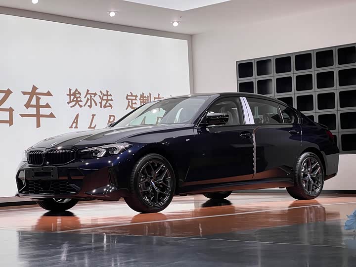 BMW 3 Series 2025 2025款 330Li M运动曜夜套装