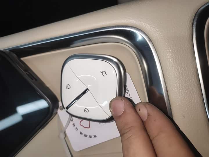 Wuling Bingo S 2025 2025款 325km 尊享款