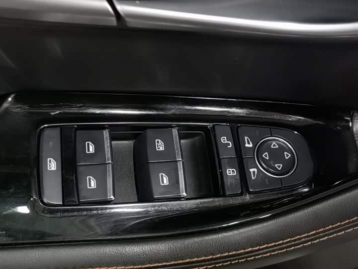 BYD Song Plus 2020 2020款 1.5T 自动豪华型