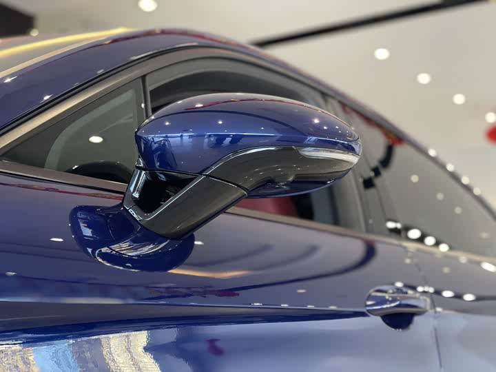 Фото 4 - Porsche Panamera