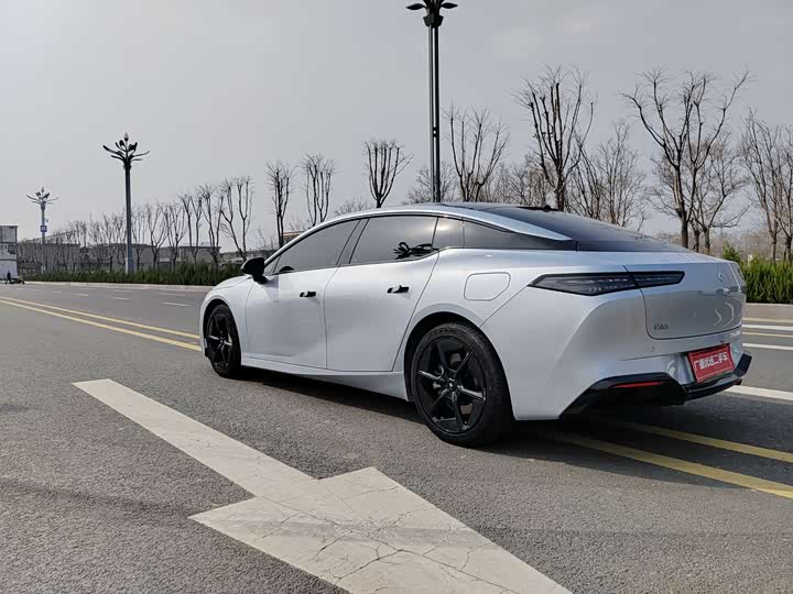 GAC Hyptec GT 2023 2023款 710后驱超充版