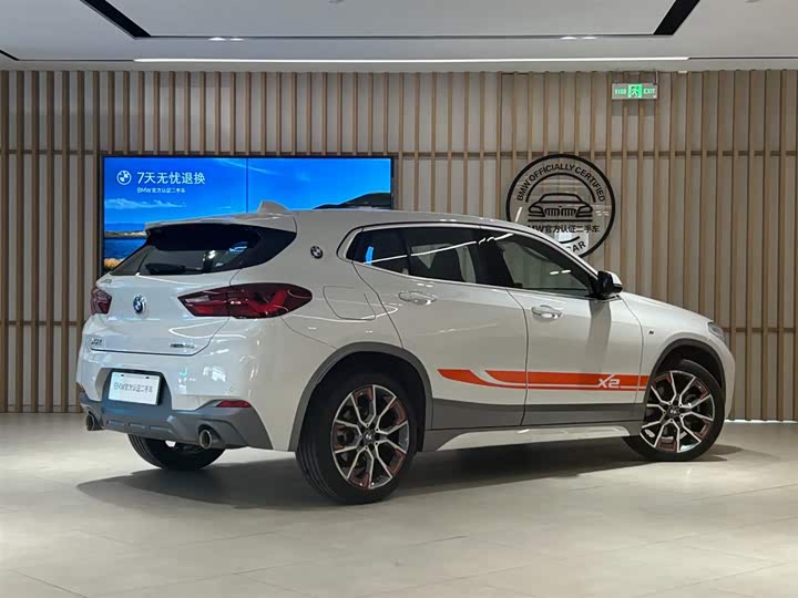 Фото 4 - BMW X2