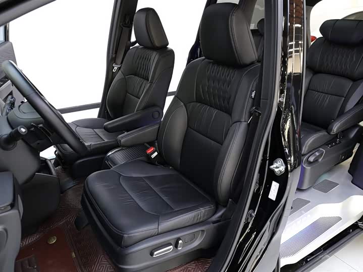 Honda Elysion 2024 2024款 2.0L e:HEV 豪华版