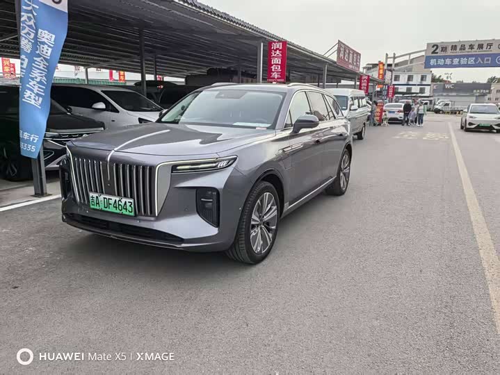 Hongqi E-HS9 2022 2022款 690km 旗享版 六座