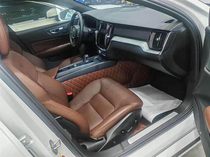 Zdjęcie 5 - Volvo S60