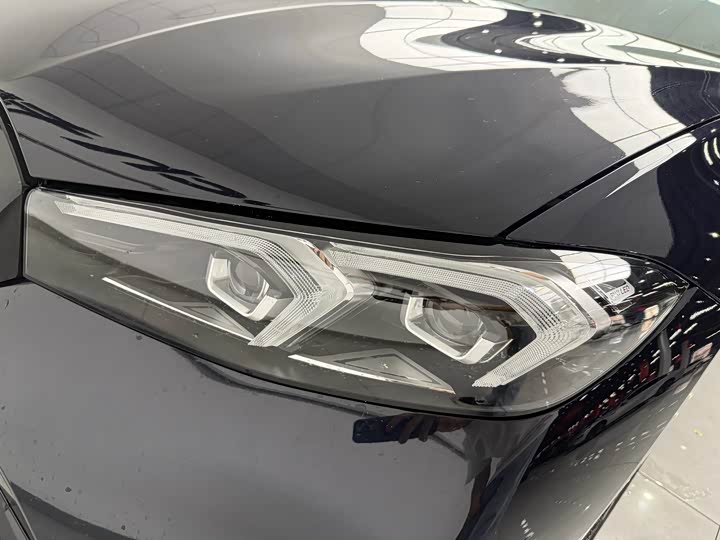 BMW 3 Series 2025 2025款 330Li M运动曜夜套装