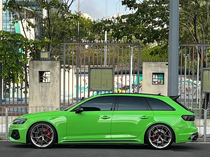 Audi RS 4 2023 2023款 RS4 Avant 暗金版