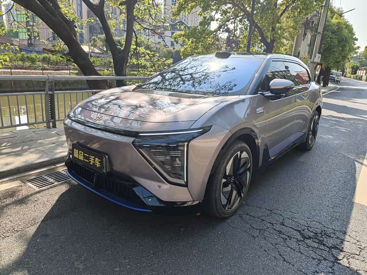 HiPhi Y 2023 2023款 560km 先锋版