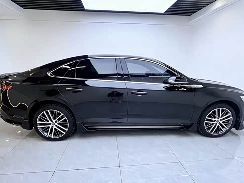Zdjęcie 8 - Geely Preface