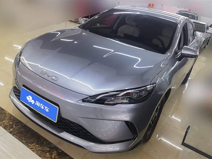 BYD Seal 05 DM-i Hybrid 2025 2025款 DM-i 智驾版 55KM豪华型