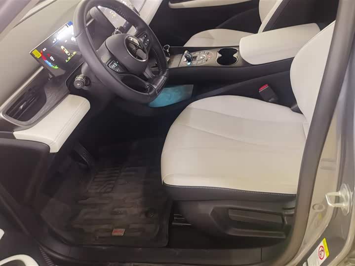 BYD Seal 05 DM-i Hybrid 2025 2025款 DM-i 智驾版 55KM豪华型