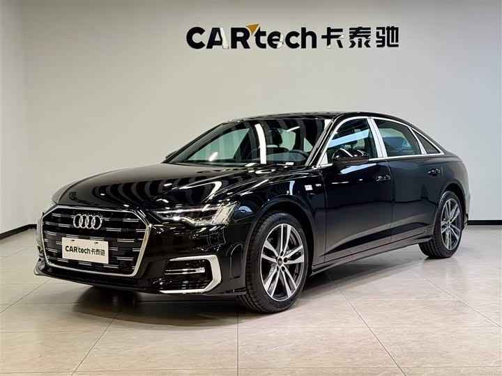 Фото 1 - Audi A6L