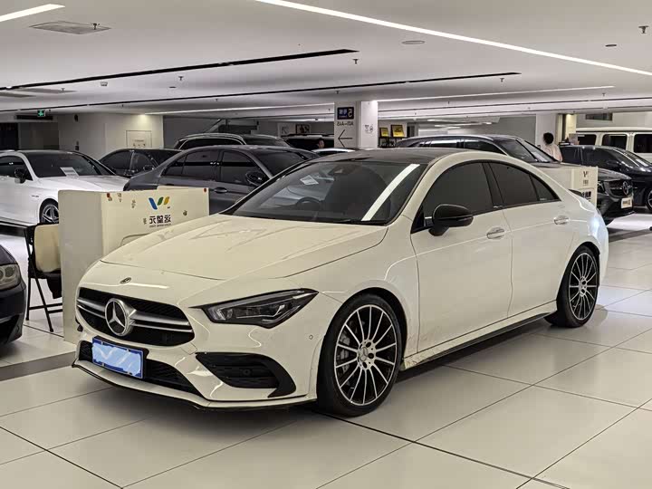 Фото 1 - Mercedes-Benz CLA-Class AMG