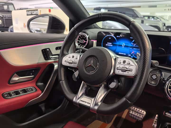 Фото 8 - Mercedes-Benz CLA-Class AMG