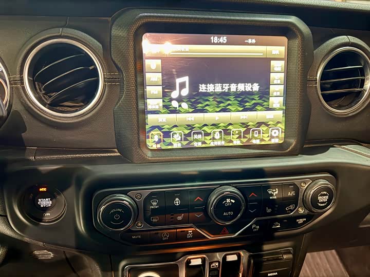 Jeep Gladiator 2022 2022款 3.6L 先行版