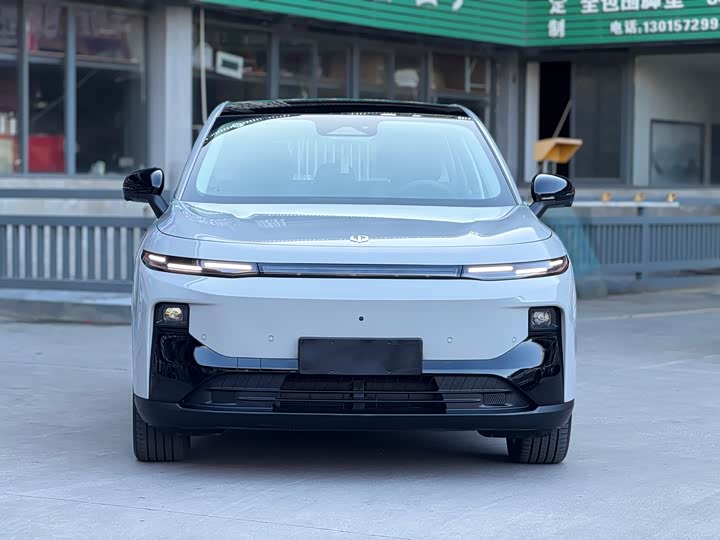2025 Leapmotor B10