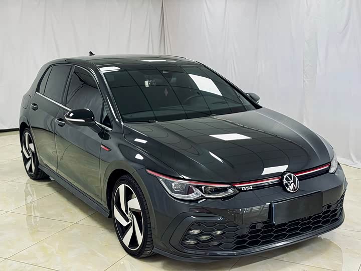 2023 Volkswagen Golf GTI