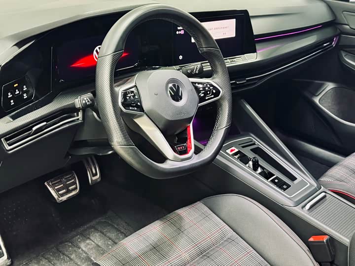 Volkswagen Golf GTI 2023 2023款 380TSI DSG GTI