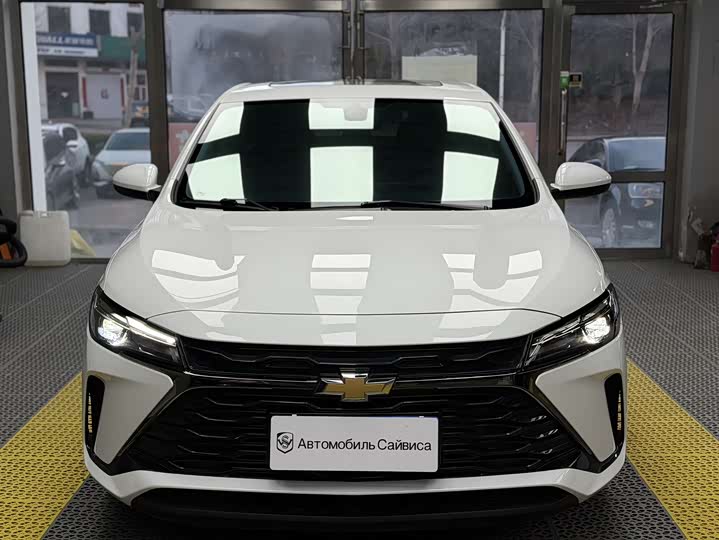 Chevrolet Monza 2023 2023款 1.5L 双离合悦享版