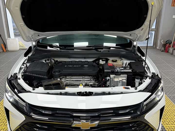 Chevrolet Monza 2023 2023款 1.5L 双离合悦享版