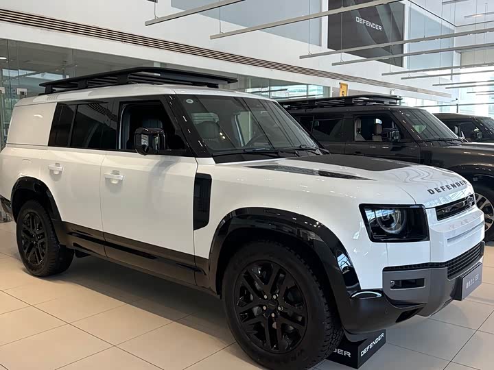 2026 Land Rover Defender