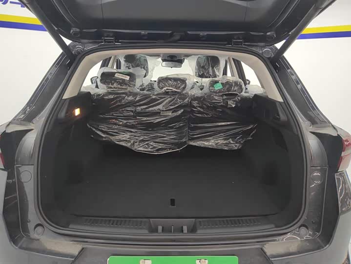 2022 Exeed LX C-DM Hybrid
