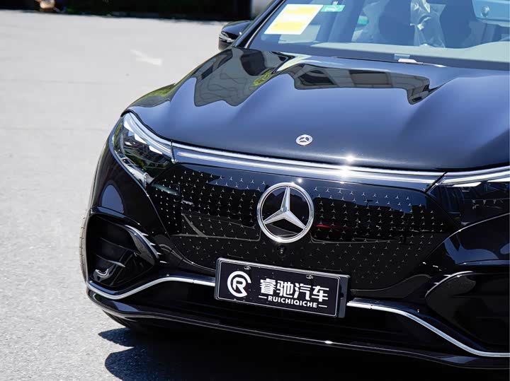 Фото 6 - Mercedes-Benz EQS SUV