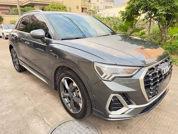 Фото 3 - Audi Q3