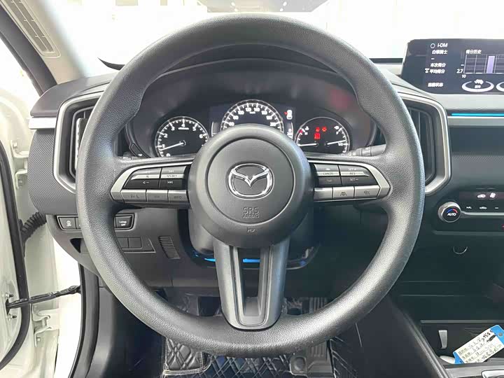 Zdjęcie 8 - Mazda CX-50