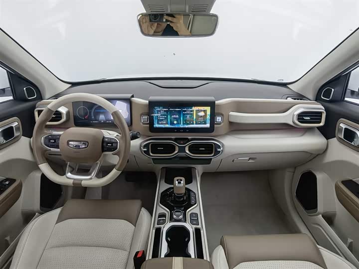 Фото 5 - Geely Icon