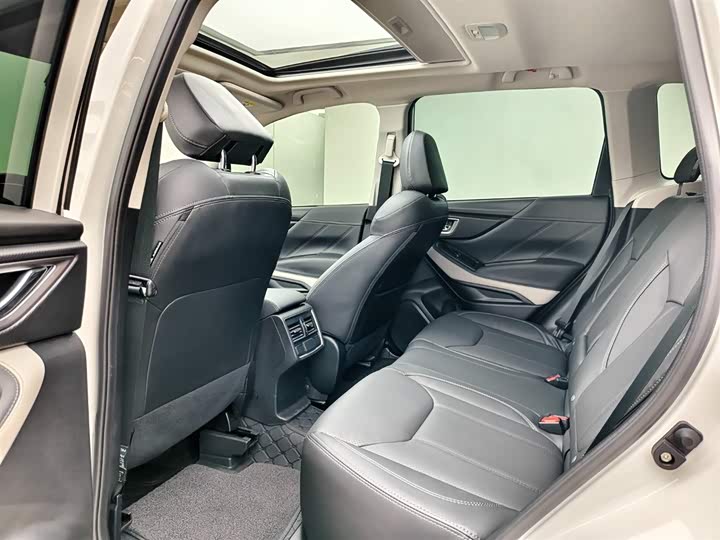 Subaru Forester 2024 2024款 2.5i AWD 尊贵版EyeSight