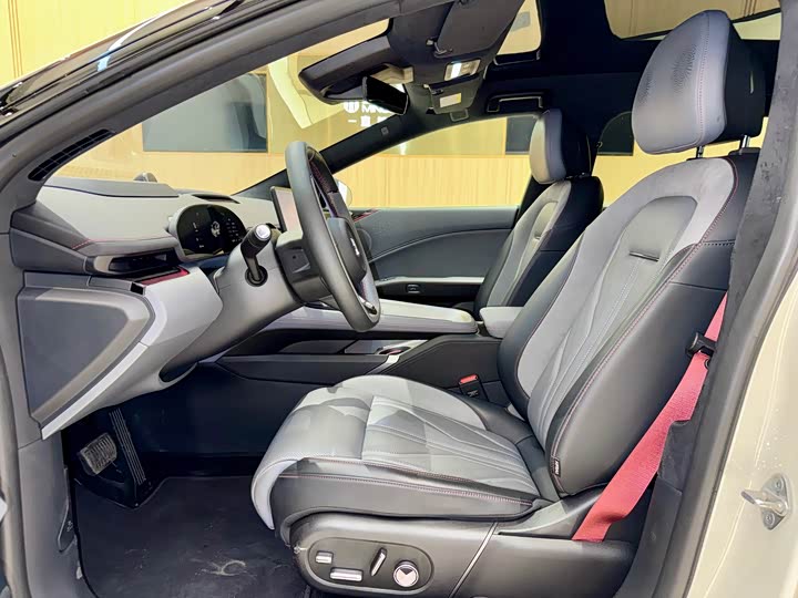 Zeekr 007 GT 2025 2025款 长续航后驱智驾版 100kWh