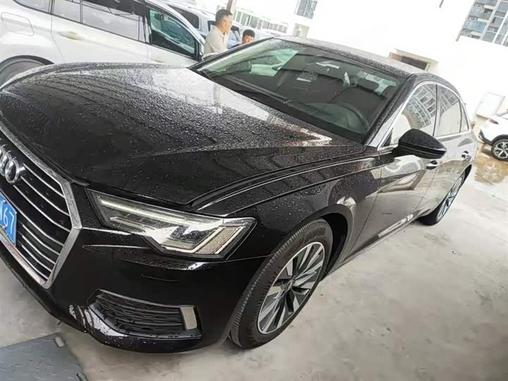 Photo 5 - Audi A6L