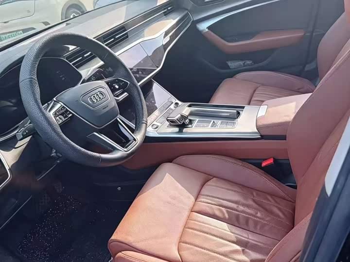 Photo 9 - Audi A6L