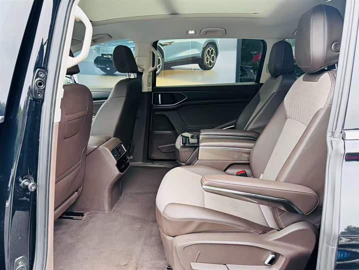 Фото 6 - Volkswagen Viloran