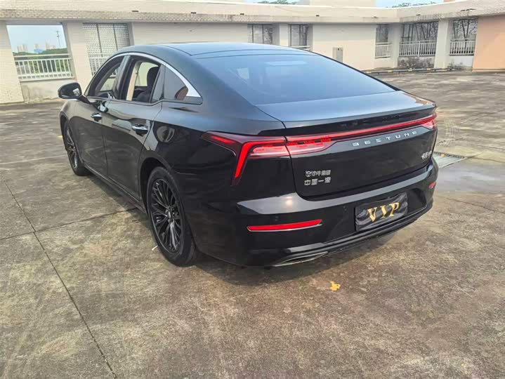 Bestune B70 2023 2023款 第三代 1.5T 自动乐享型70周年纪念版