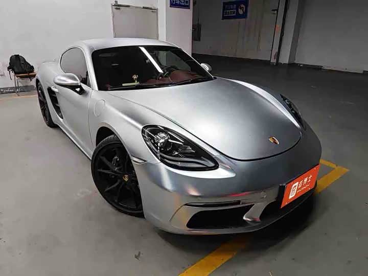 Zdjęcie 2 - Porsche 718