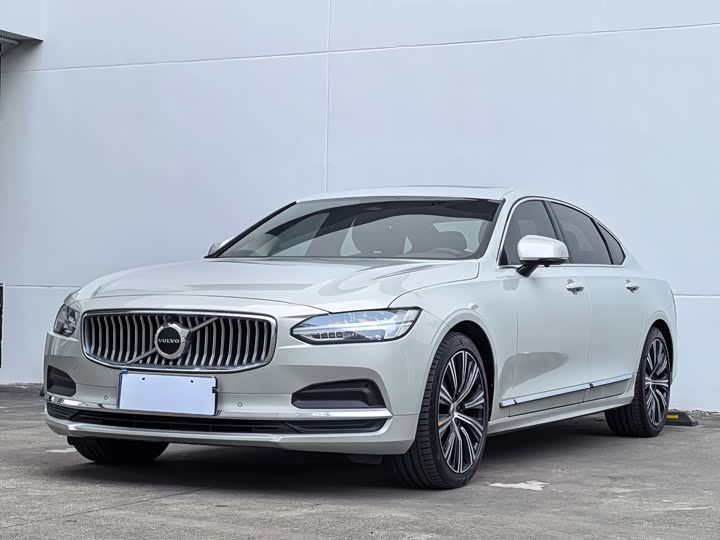 Photo 1 - Volvo S90