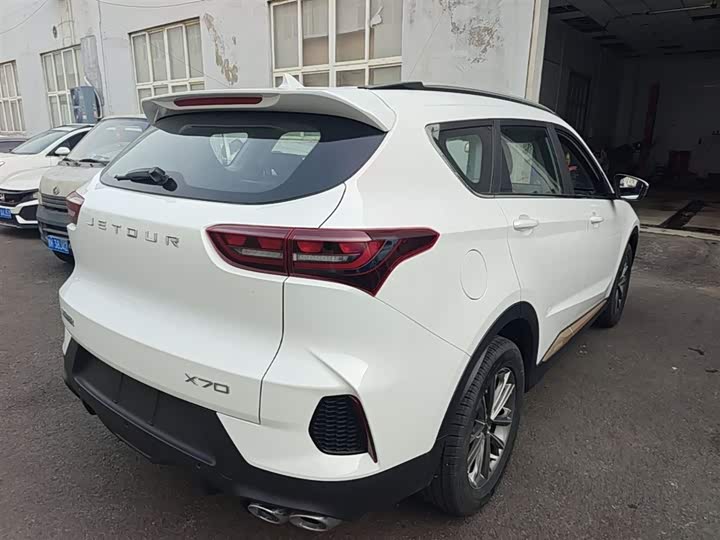 Jetour X70 2025 2025款 1.5T DCT超越PRO 5座