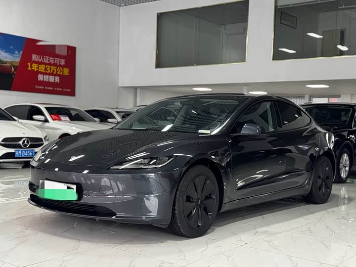Tesla Model 3 2025 2025款 后轮驱动版
