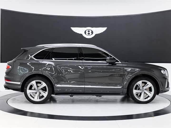 Фото 7 - Bentley Bentayga
