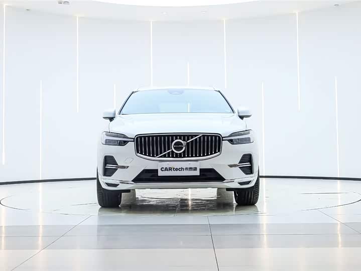 Фото 3 - Volvo XC60