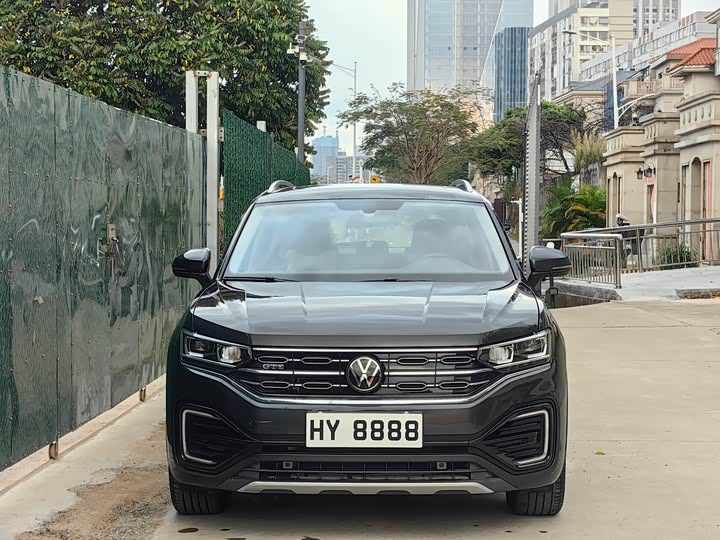 Фото 2 - Volkswagen Tayron GTE Hybrid