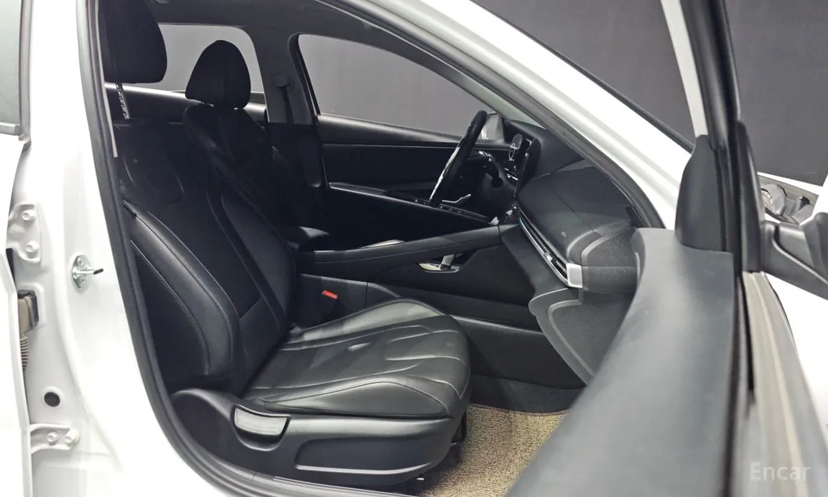 Hyundai Avante 2023 1.6 LPi (Rent car)