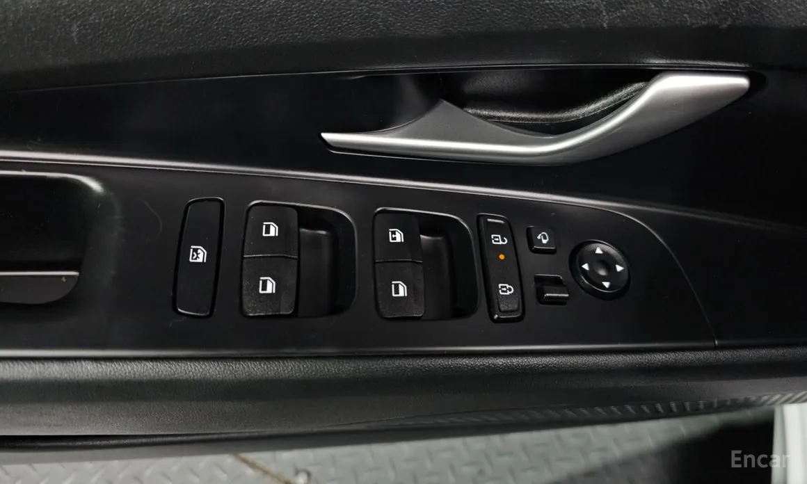 Hyundai Avante 2023 1.6 LPi (Rent car)