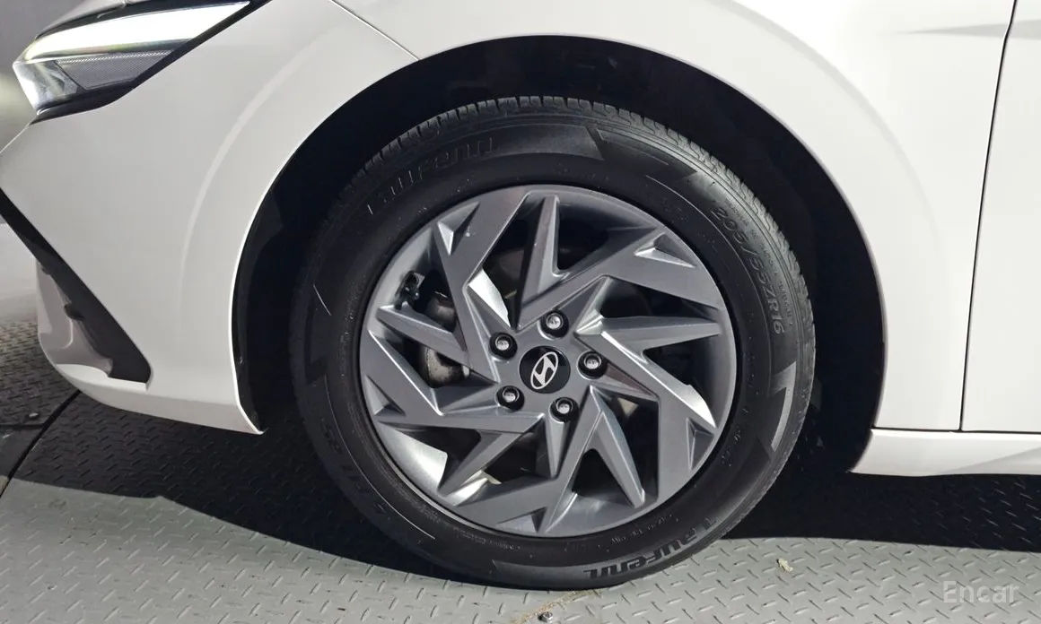 Hyundai Avante 2023 1.6 LPi (Rent car)