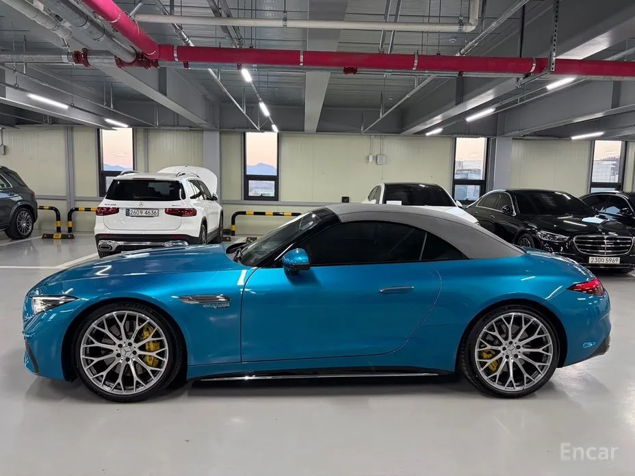 Mercedes-Benz SL-Class 2023 AMG SL63 4MATIC+